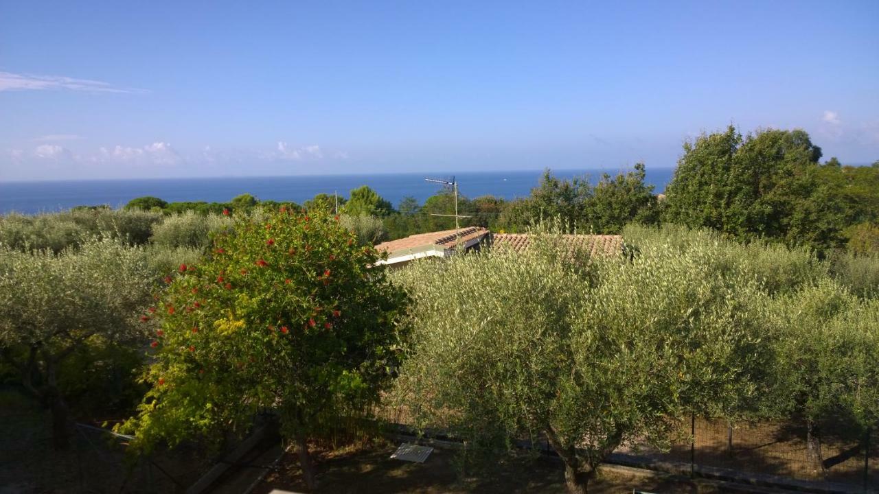 La Scogliera Del Capo Villa Santa Maria  Exteriör bild